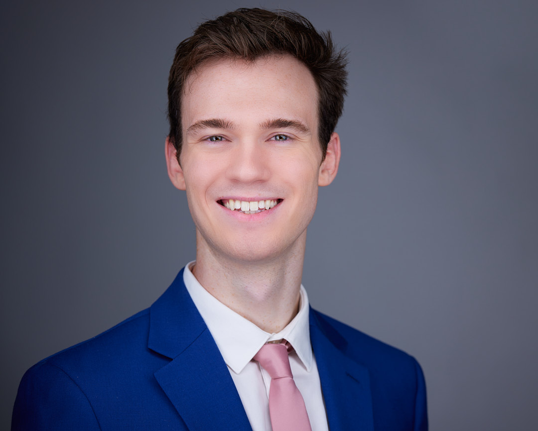 peteszpakowski's tweet image. And.... One more of Max. Showing off that great smile!
.
.
.
.
.
.
#2mmstudios #dallasevents #dallasheadshots #dfw #dfwevents #entrepreneurship #leadership #leadershipdevelopment #marketing #mindset #videoproduction