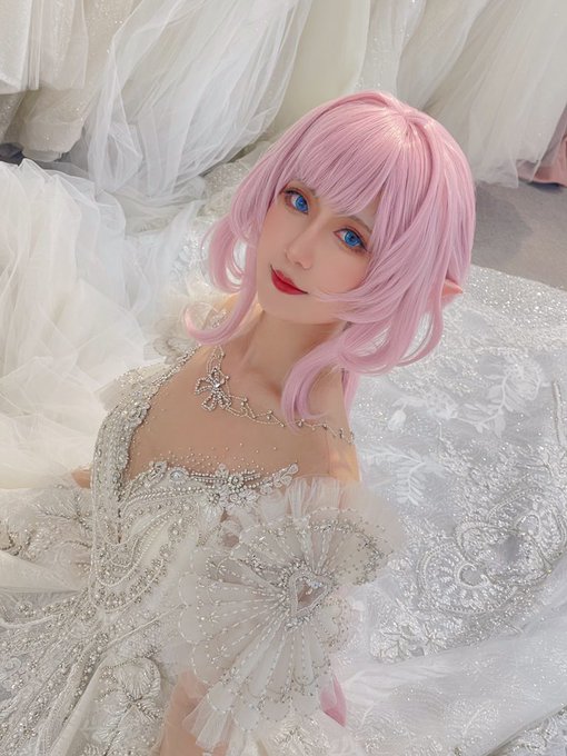 Twitterのコスプレ画像31