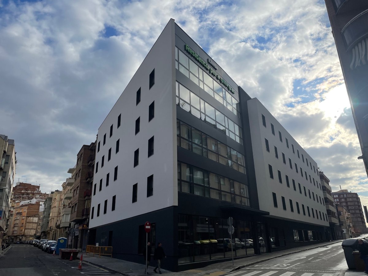 test Twitter Media - .@DomusVi creará más de 250 empleos en Catalunya en 2023 con la apertura de nuevos centros en #Girona, #Lleida y #Terrasa.

➡Para posiciones como enfermería, fisioterapia, psicología, terapia ocupacional, educadores, personal de limpieza etc. 

https://t.co/v9N480aBps 

#AESTE https://t.co/zH8IOAzloS