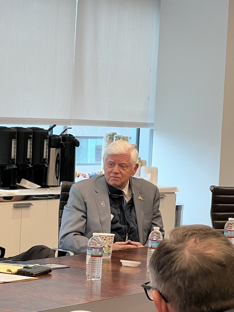 NECouncil's tweet photo. Great to have @RepJohnLarson join us for a #CapitalConversations breakfast in DC this morning. Thanks to @KLGates for hosting us. https://t.co/5BwJRemDwo