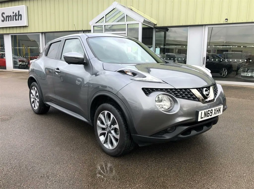 Thompsonandsmit's tweet photo. 2019 Nissan Juke 1.6 (112PS) Tekna Higher Seating Position. Massive Spec! At https://t.co/PCg5GxeG2N #nissan #Juke #Tekna #Louth #Lincolnshire #Usedcar #Carsforsale #Savings https://t.co/AM9FKHZ27P
