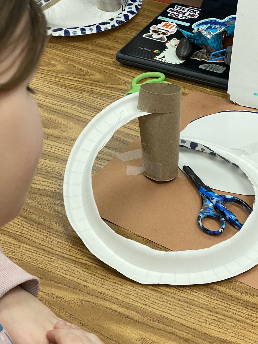 TweetinEagleLR's tweet photo. #wordlesswednesday #LRelem #thirdgradethinkers #myfavorite https://t.co/oNCiEETMFi