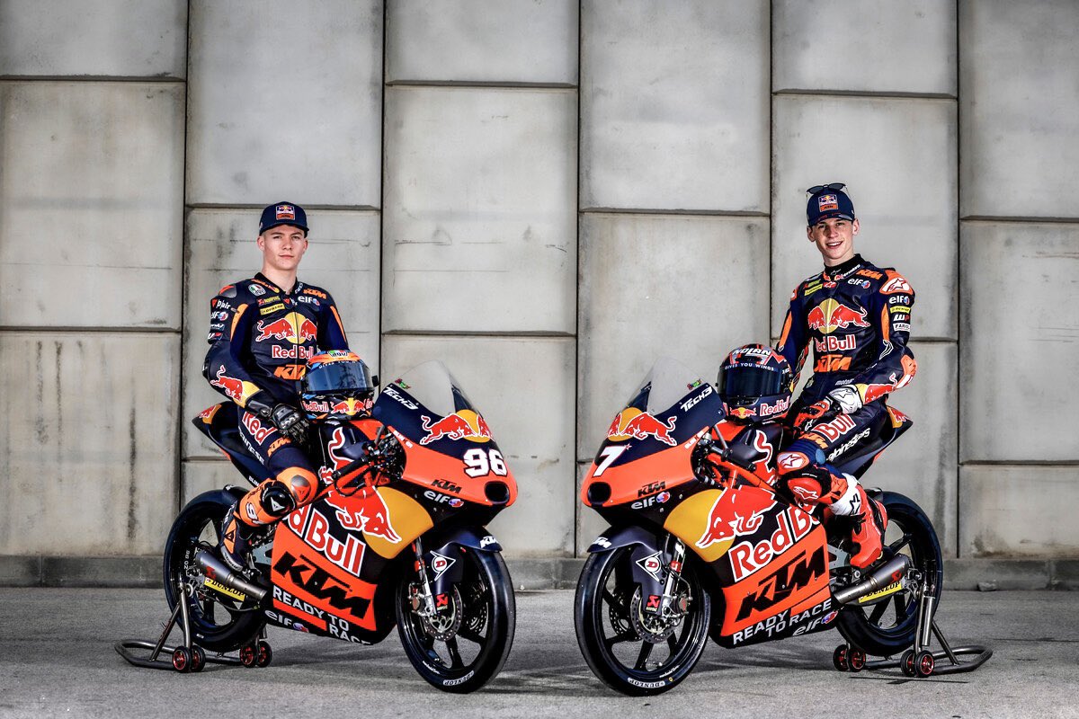 Tech3Racing's tweet photo. 🚨Introducing our 2023 Moto3 rockets 🚨

Red Bull KTM Tech3 is #ReadyToRace 🚀 

#RedBullKTMTech3 #KTM #RedBull #Moto3 https://t.co/Suo4kO7Vcv