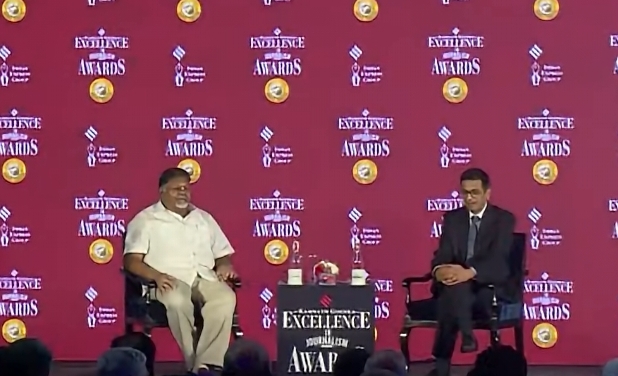 Chief Justice of India D.Y. Chandrachud  to shortly address the Ramnath Goenka Excellence in Journalism Award.

Event being live telecasted by The Indian Express

Track live updates here

#CJIDYChandrachud #SupremeCourtofIndia #RamnathGoenka