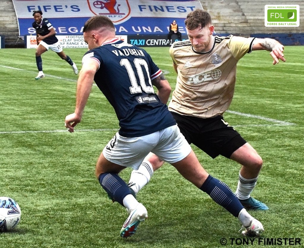 RaithRovers's tweet photo. A top class performance from Lewis on Saturday🔥

2 goals 🎯
1 assist 🅰️
Impeccable work rate 🥵

📸 by @nmurrayphotog &amp; Tony Fimister

#YourRovers https://t.co/BLqoYoblcc