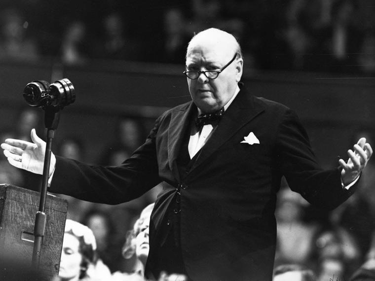 'Las dificultades dominadas son oportunidades ganadas'. Winston Churchill #Fuedicho