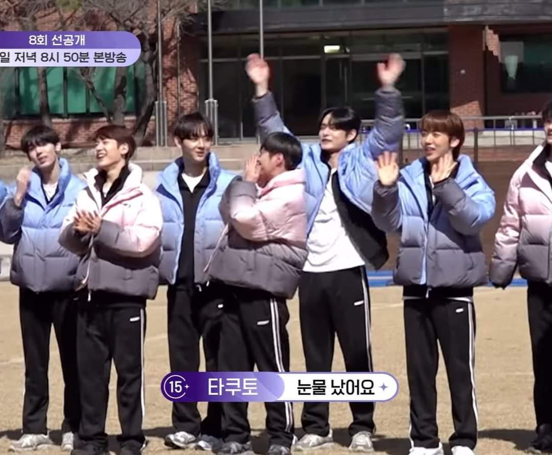 eri. on Twitter "Hwanhee regresó para ser mc en el día de deportes de