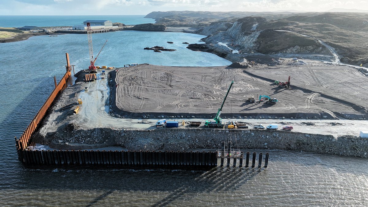 McLaughlin&Harvey tweet media