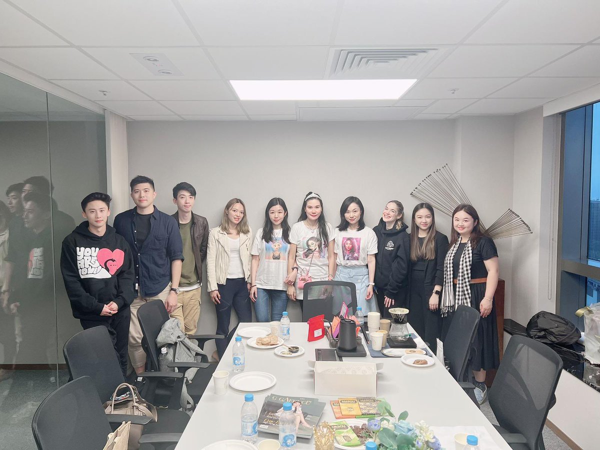 JenniferChengLo's tweet photo. @fomoasia private event sponsored by @newchiccapital Family Office @jennclubdao @aimhedgefund Harmony Coffee, my family’s hotel 💗- thx again to besties @VivianMingyue @Crypto_Virginia F, C, @pudgypenguins @PudgyAsia @ViPowow et al! 🙏🏻

#jenniferchenglo #jennifercheng #jennclub https://t.co/gmrcy7nyzk