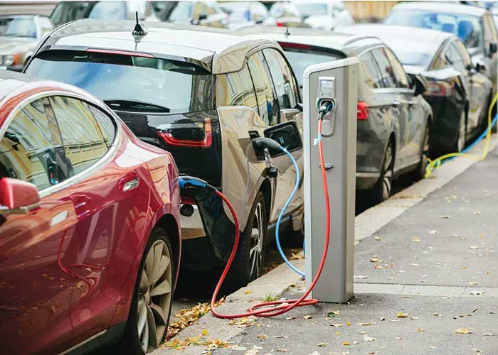 fi-compass tweet media