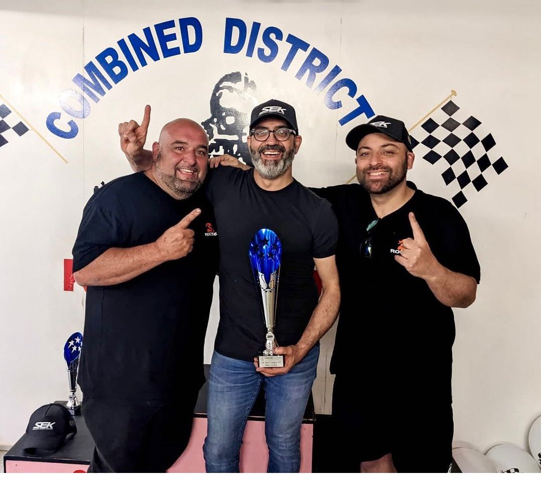 It's been a year away from the sport coming back for the last race of the season and taking the win looking forward to the championship next year.🏆
The karts a little bruised but she will be ready for next year