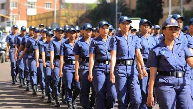 RMakukuli's tweet photo. 📌Road Traffic Management Corporation (RTMC)

- Traffic Officer (Ref No. RTMC/TLE:TO/2023)
https://t.co/YBCY8QYHGb…

• Matric/Grade 12
• Traffic Officer Diploma
• 12 Months operational experience
• No criminal record or previous convictions
• Valid EB driving license https://t.co/wqPchjVkDq