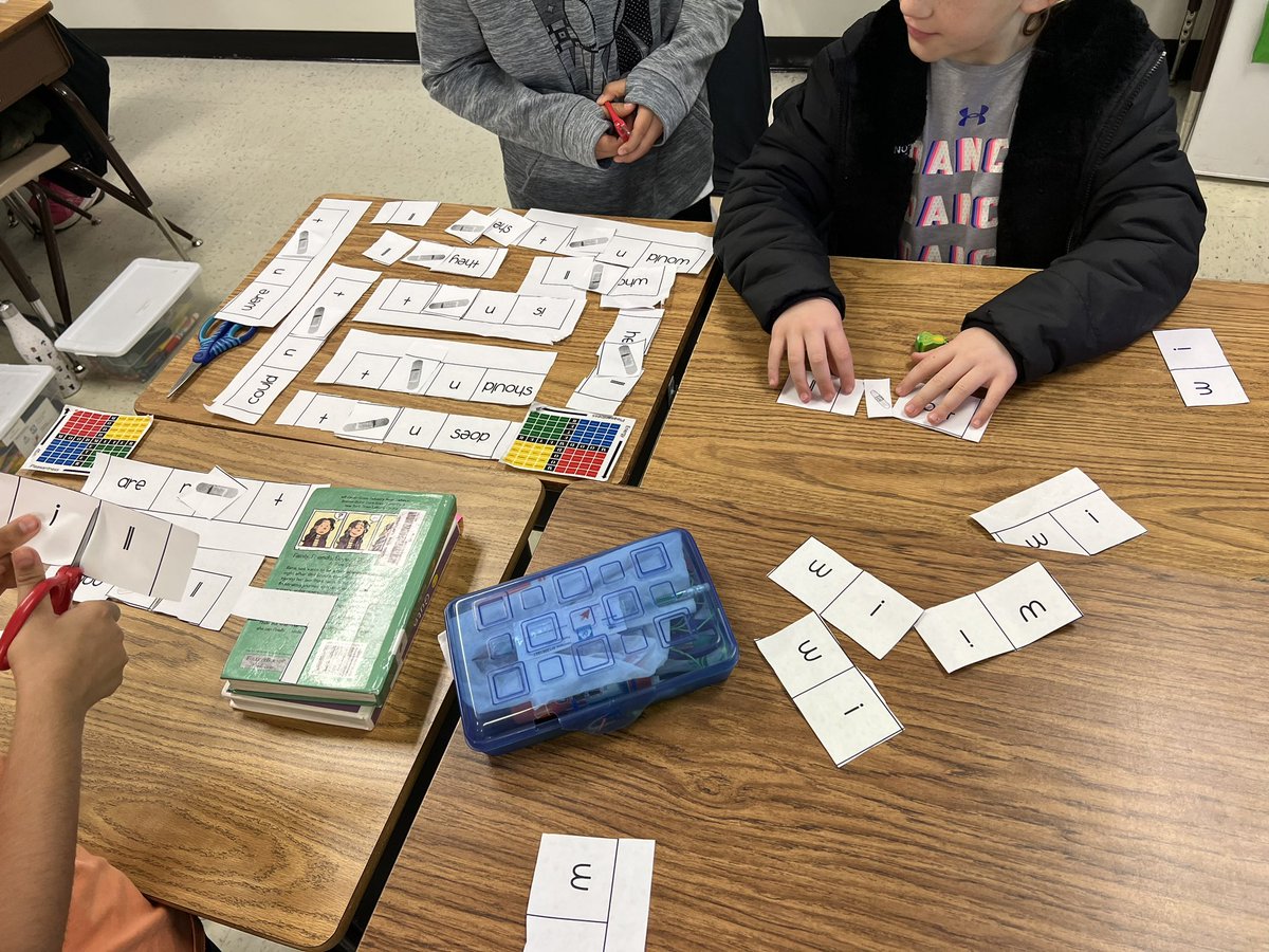 Contractions practice with bandaids! #gr8gators #onelisd