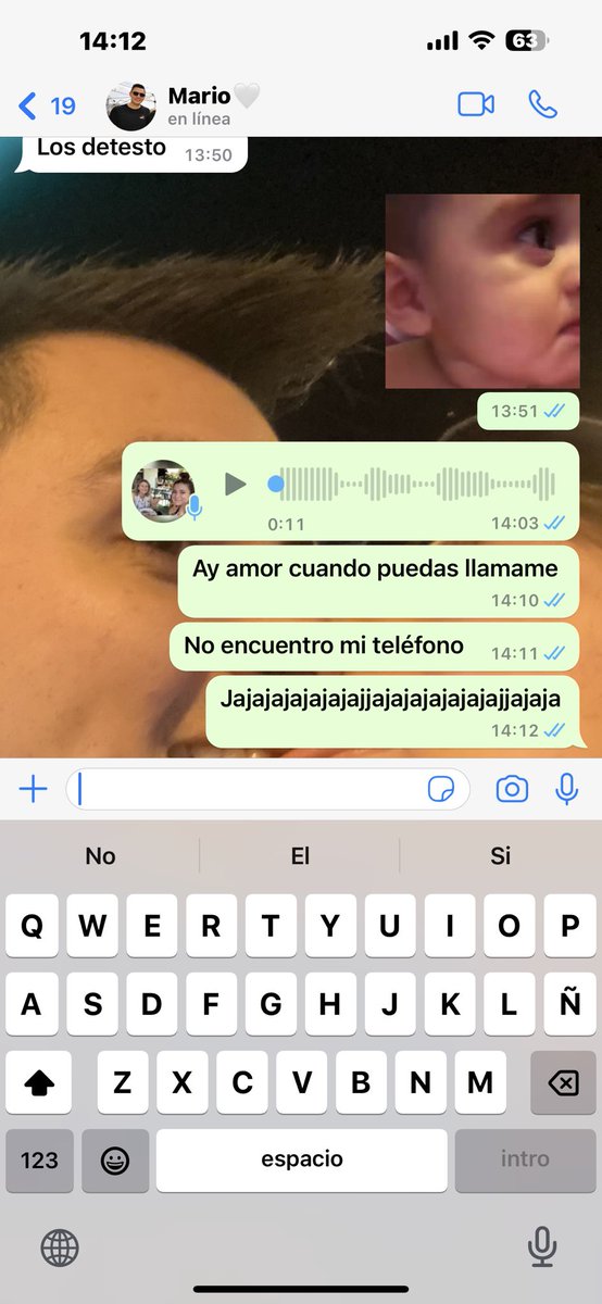 lizzmaroccoo's tweet photo. Le digo a mi novio que cuando pueda me llame que no encuentro mi telefono, DESDE MI TELEFONO y va y me llama y la conversación es la siguiente:
El: amor que fácil lo encontraste
Yo: solo era para ver si eras igual de estupido que yo
El: por?
Yo: PORQUE TE HABLE DESDE MI TELEFONO https://t.co/lxvJAy9EAX