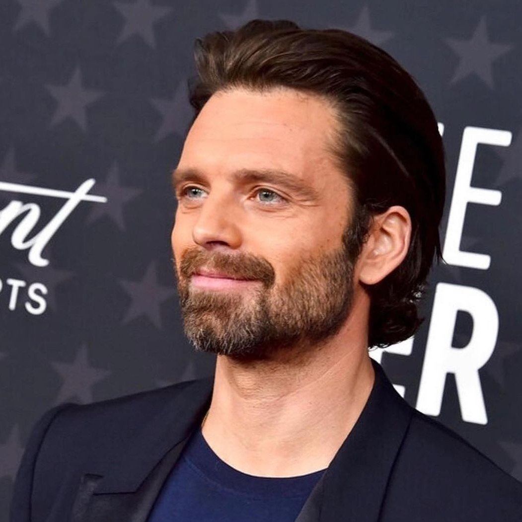 PaulePLN's tweet photo. His eyes be stealing limelight on red carpets 😫  #SebastianStan https://t.co/rOQMHGsEsh