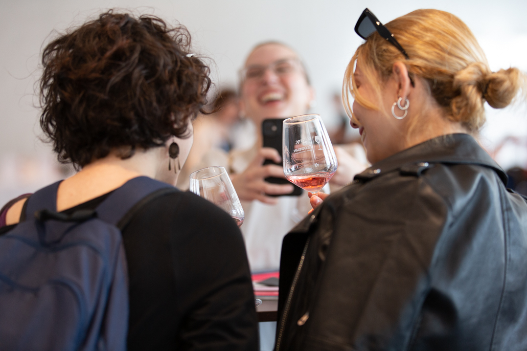 MariaNetsika's tweet photo. 🍇 🍷 4th #Rosé Grand Tasting @Thessaloniki
Δευτέρα 8 Μαΐου @Makedonia Palace Hotel - Thessaloniki, Greece
Συνεχίζουμε τις ετοιμασίες για μια ακόμη καταπληκτική γευστική δοκιμή με ροζέ κρασιά. 
🍇 🍷 ❤  #rose #rosewine #rosewinetime #rosewinelovers
#roségrandtasting2023 #rgt2023 https://t.co/8bbn7ULTq2