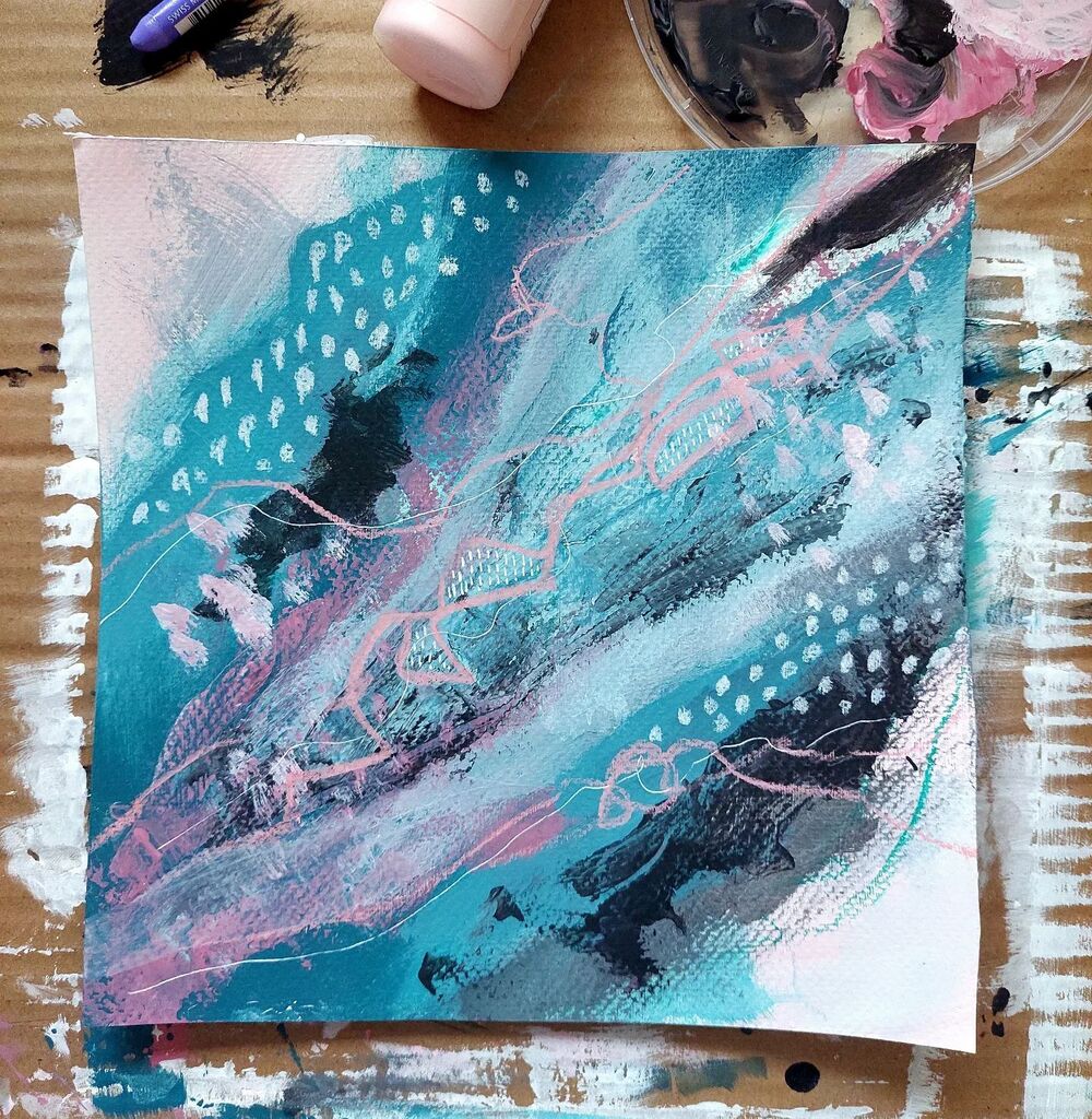 kate_isla's tweet photo. Well, been a long time, stop and start with me, with my home situation I try and fit in painting when I can. Abstract Art has definitely taken my heart! Not for everyone but for me texture, colour, markmaking and best of all playing and having fun is all… https://t.co/jn0L0iC1CB https://t.co/MjDQ9DVIm2