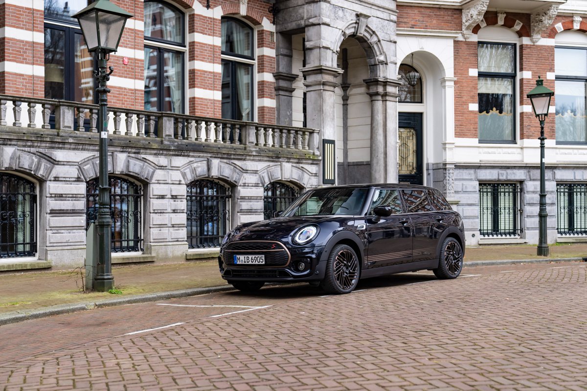A sad but stylish goodbye! With only 100 up for grabs in the UK, the MINI Clubman Final Edition turns heads as the most exclusive and last of its kind. Get in touch with Ocean today to find out more. 

Get in touch: theoceangroup.co.uk/mini/contact-u…