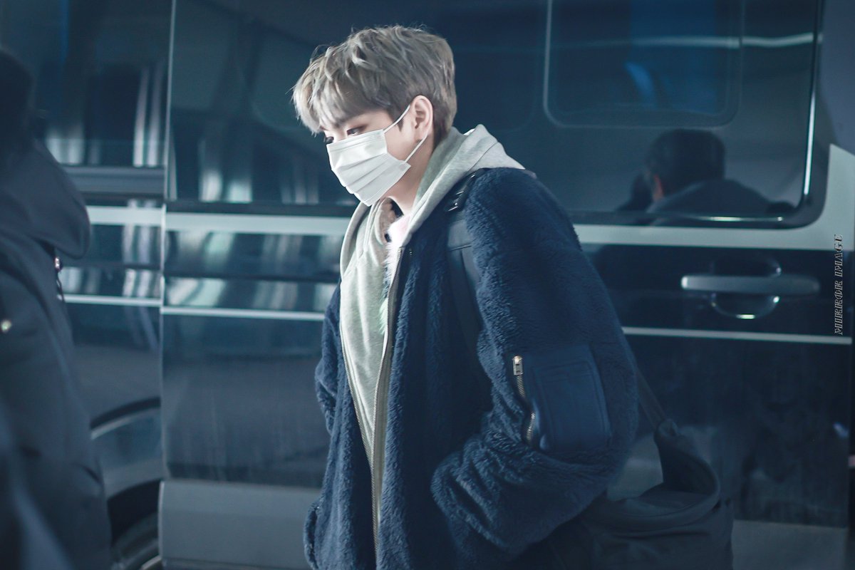 mirrorI808's tweet photo. 피크타임

#LEEKANGSUNG #이강성 
#GHOST9 #고스트나인 #14시 https://t.co/ZnBpiGL5bI