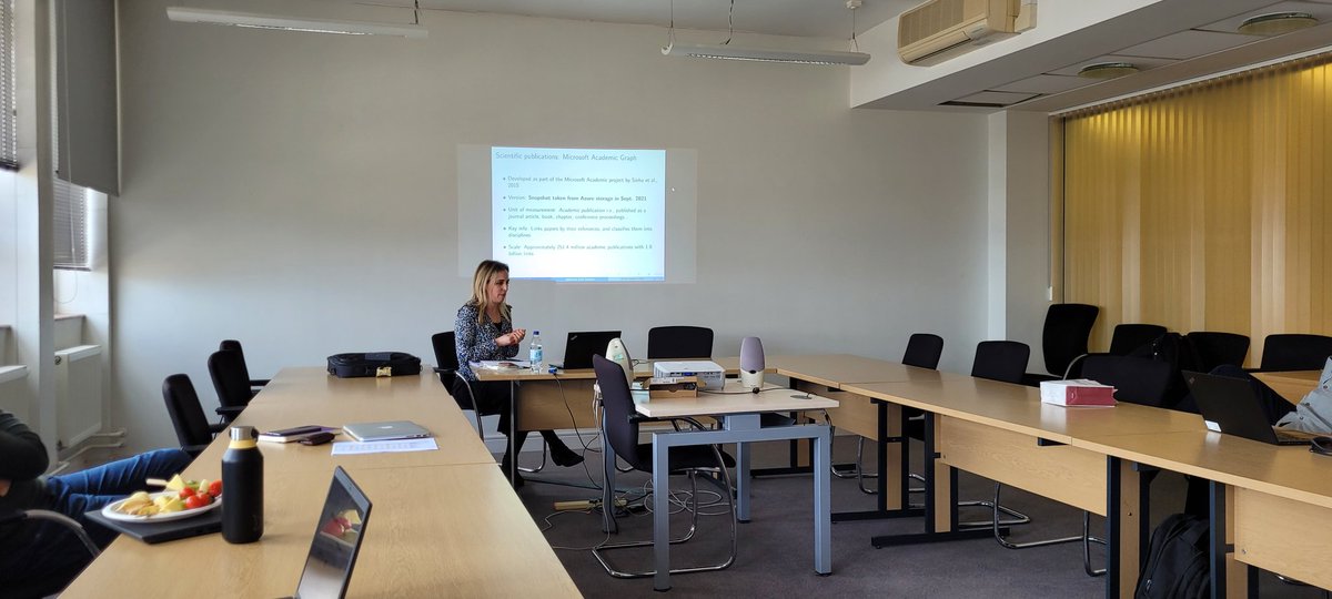 Tasos_Kitsos's tweet image. Very happy to host @CEP_LSE&apos;s @asvalero for our @AstonCBP seminar looking at #spillovers from #science to clean #tech and net-zero transitions.

Lots of great data work and very interesting findings for public policy