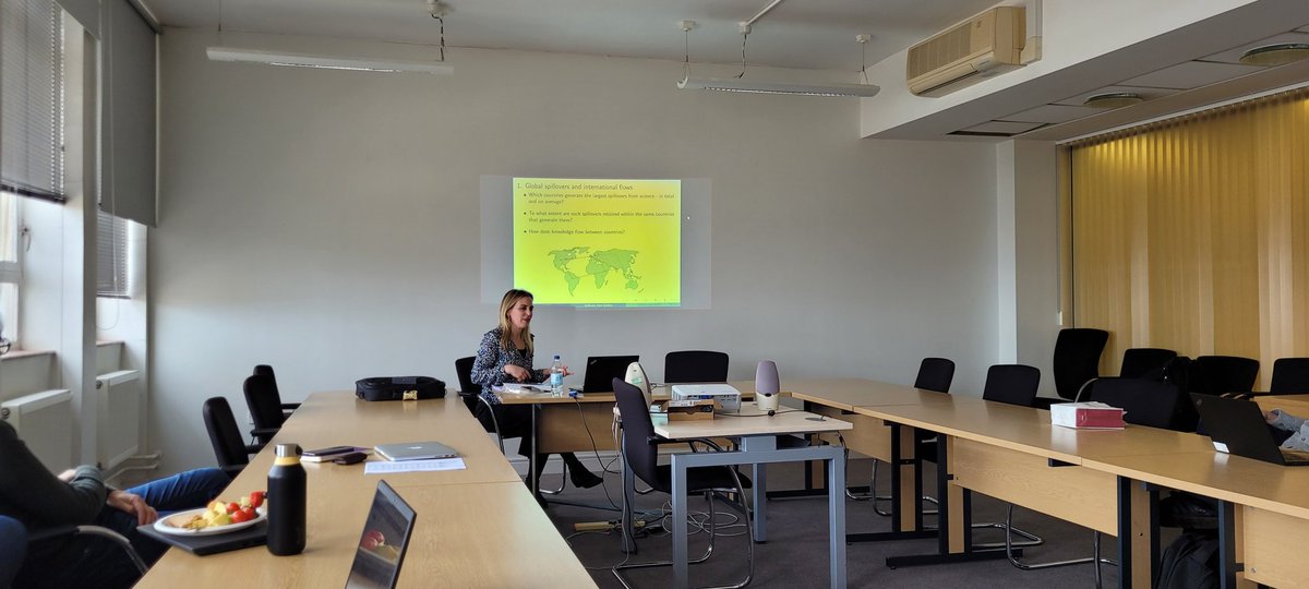 Tasos_Kitsos's tweet image. Very happy to host @CEP_LSE&apos;s @asvalero for our @AstonCBP seminar looking at #spillovers from #science to clean #tech and net-zero transitions.

Lots of great data work and very interesting findings for public policy