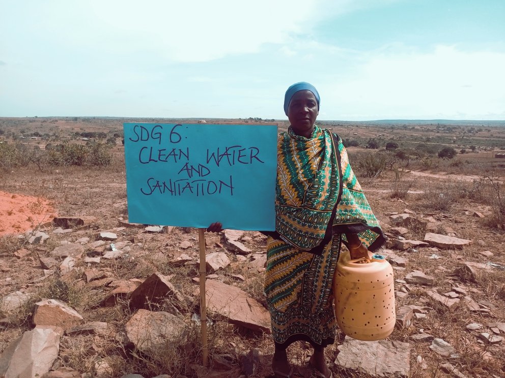 TonyJimmie's tweet photo. @Huria_KE @UNICEFwater @UN_Water @minwater_sani @NawiriCBO @UNICEFKENYA1 @FAOKenya @IamSanjuSamson @ZahraLumumbah @msomali002 @Bufatjayzbiocl1 Have heard the stories of Women, PWDS and Elderly over the concern. They deserve water justice and deliberate action on the matter.. we shall share their stories and how sectors such as the health and education have been affected and continue to be affected https://t.co/IHBzDTjznz