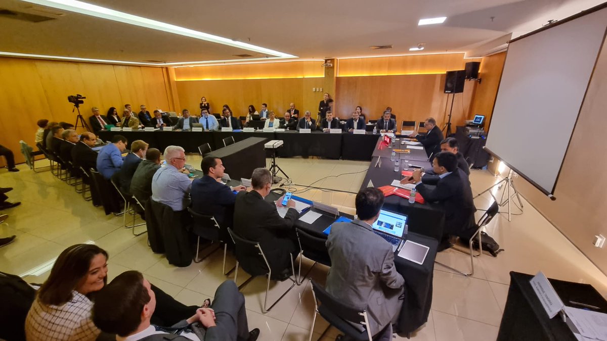 FENAPEF's tweet photo. Assuntos jurídicos são tratados agora, neste primeiro dia da Assembleia Geral Extraordinária da Fenapef. https://t.co/g7XkOwTJSS