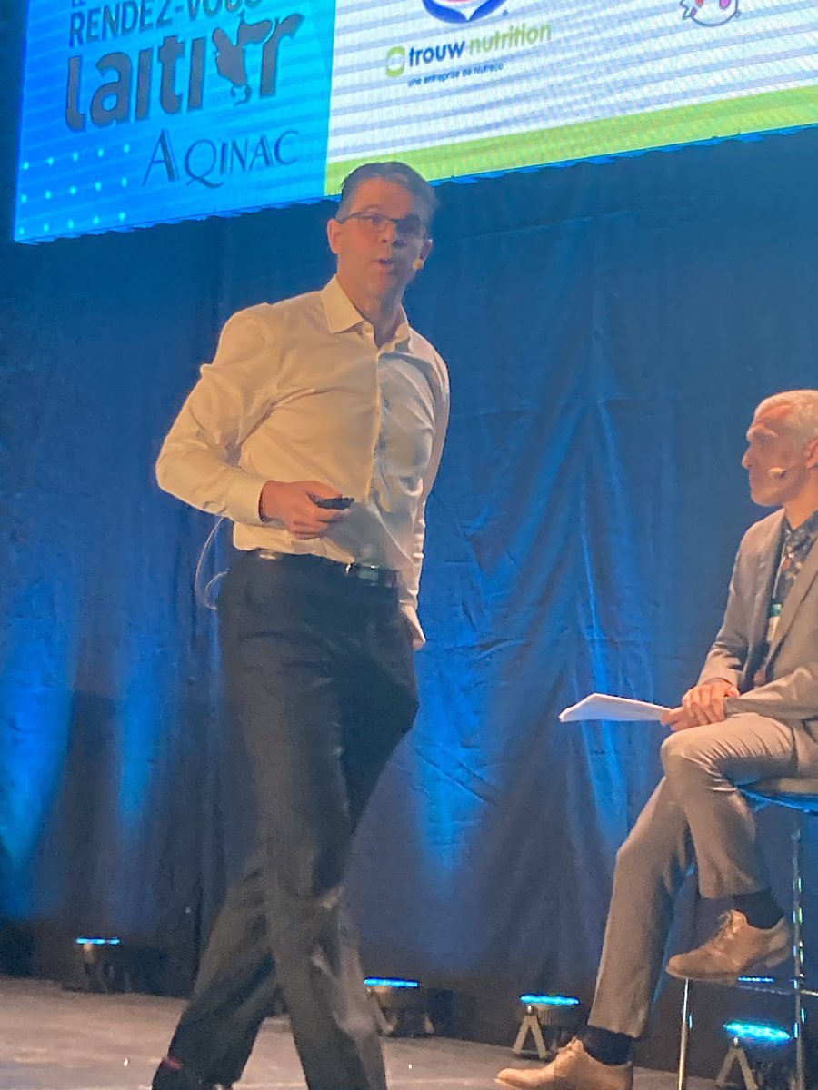 AQINAC (@aqinac) on Twitter photo Vincent Cloutier de la <a href="/banquenationale/">Banque Nationale</a> est confiant que le prix du lait reste bon dans les prochains mois. « Le secteur laitier va bien. » dit-il. <a href="/VincentCloutie2/">Vincent Cloutier</a> #rvaqinac Vincent Cloutier de la <a href="/banquenationale/">Banque Nationale</a> est confiant que le prix du lait reste bon dans les prochains mois. « Le secteur laitier va bien. » dit-il. <a href="/VincentCloutie2/">Vincent Cloutier</a> #rvaqinac