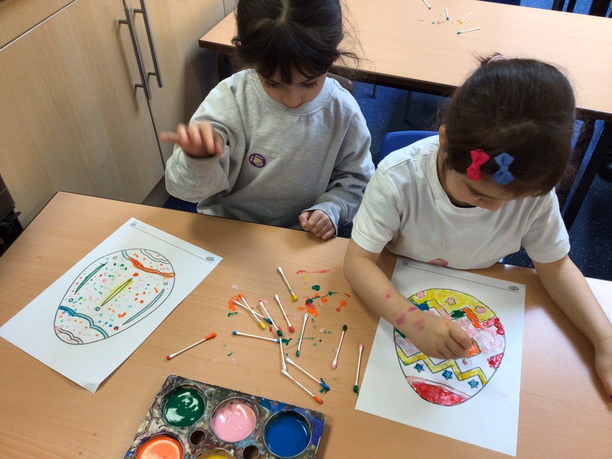 stjameswigan's tweet photo. In Reception class, we have been using cotton buds and paint to decorate some Easter egg shapes.
#ASPIRE
#STIMULATINGMINDS https://t.co/XFhKP8IiIu
