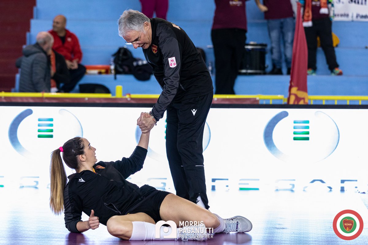 marybiancaoff's tweet photo. Roma in campo sabato 25 ore 17.30 contro la Bsc Materials Sassuolo!

[Foto RVC]

#marikabianchiniofficial #STG #lasquadradiroma #TheSpiritoftheWolves https://t.co/RkQNgV6xod