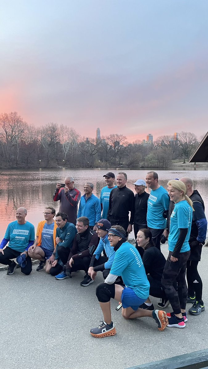 PajevicIvana's tweet image. Great that we had amazing @minaguli running 🏃‍♀️with us #PRunners 🇲🇪🇮🇸🇱🇮🇷🇴🇸🇬🇬🇧🇱🇻🇵🇱🇪🇨this morning and finishing her incredible 200th marathon in 365days to raise awareness of the world’s water crises!💧#WorldWaterRun #UNWater2023Conference #WaterAction