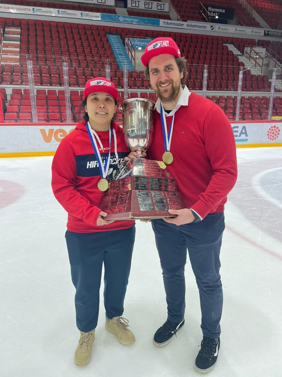 Nacsport's tweet photo. 🏒🇫🇮Massive congratulations to @StadinGimmat and video coach @Nikolas_Sepi on their huge win last night!

Champions of the Finnish Women's Ice Hockey League after a 3-0 whitewash in the playoffs, there'll be big celebrations in Helsinki this week, we're sure!🍻 https://t.co/LkHQttyemo