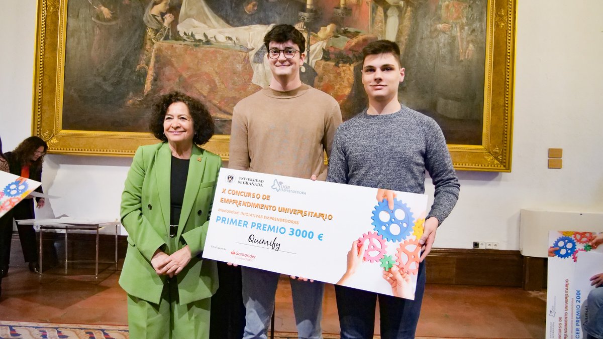 UGRemprendedora's tweet photo. 📢 Conversamos con Matthew Horne y Pablo Asenjo, los fundadores de #Quimify que han ganado el primer premio en el X Concurso de Emprendimiento Universitario🏆💯

Nos han contado sobre el concurso🥇y sus planes🔬

Lee la entrevista aquí! 👇https://t.co/LHISMqgG0j

#ugremprendedora https://t.co/Fp6IeT5lFn