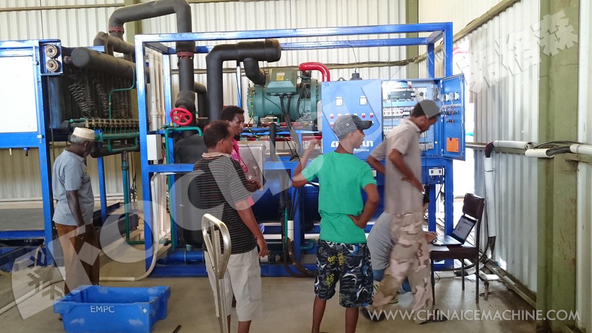 deintiwal83's tweet image. Over ten years good usage of block ice machine in Africa!At this moment the machine is running and producing ice.The time proves the quality.
 #blockicemaker #iceblockmaker #icemakersupplier #icemakermanufacturer #icemakerfactory #iceblockmakingmachine