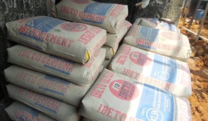 VictorIsrael_'s tweet photo. Nigerians please help me explain and answer this question. Why was Ibeto cement company shut down?

Does this have anything to do with Dangote? 📌 https://t.co/vYJijpWbrT