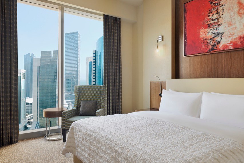 ابدأ التخطيط لإقامة لا تُنسى في قلب الدوحة من خلال فندقنا الأنيق والمريح. توفر غرف الضيوف الديلوكس إطلالات رائعة على البحر والمدينة ، مما يوفر بيئة مثالية لقضاء عطلة لا تُنسى.

#LeMéridienHotels #lemeridiendoha