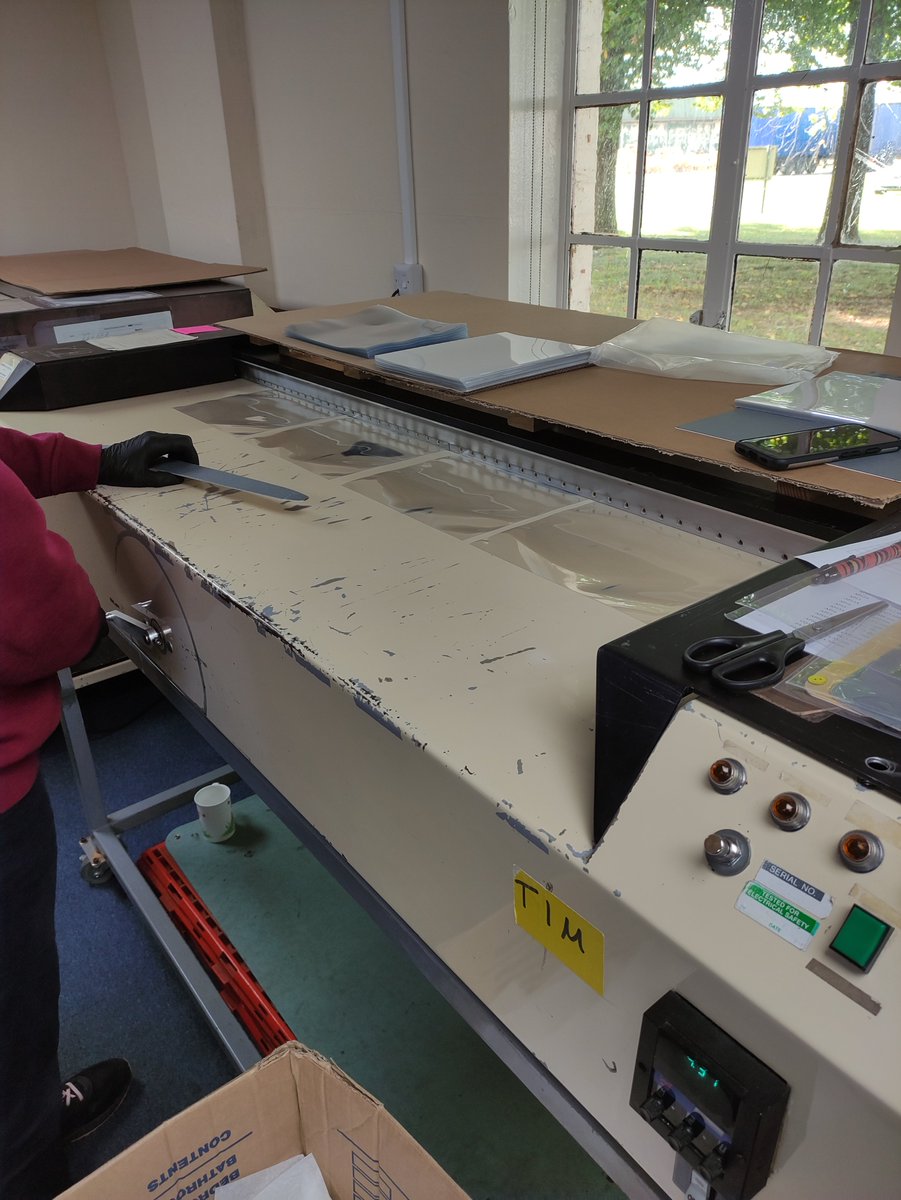 ConservationRUK's tweet photo. The team are busy handmaking another batch of bespoke polypockets for one of our clients today. They are acid free &amp; come with a 100% manufacturing guarantee. #storage #archiving #polypockets #museums #ibraries https://t.co/zvXRIrj0Bm