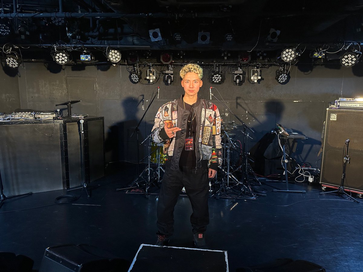 ryuha__R's tweet image. 3/24(金)テレビ東京 深夜2時30分〜📺
「流派-R since 2001」

ジャマイカ在住のレゲエディージェイ、ZENDAMAN！
日本での初ワンマンライブへ向けての想いとは。ゲスト出演するTokyo Young Vision のメンバーとRUDEBWOY FACE からコメントも！

@zendaman0107 
#ZENDAMAN #流派R