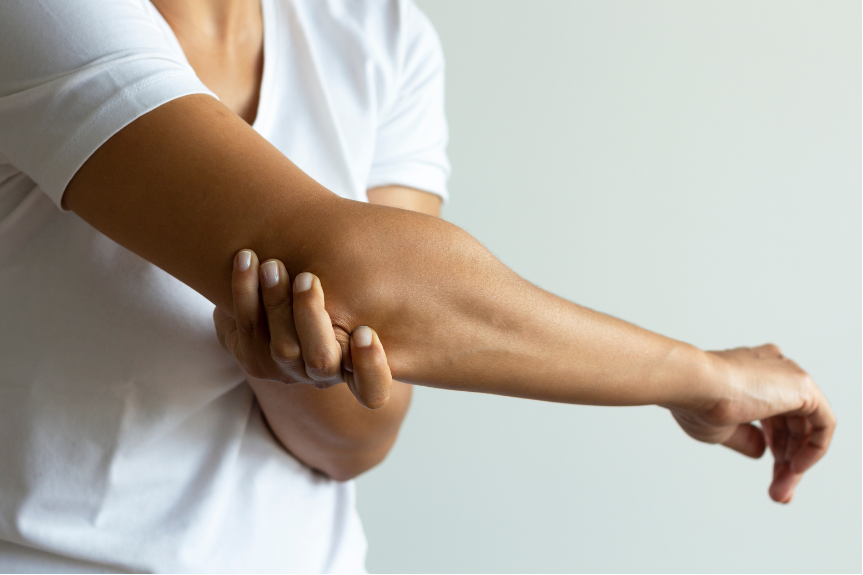 Wat kun je doen aan pijn in je armen? Lees hier een ervaring met tips hoe hier mee om kunt gaan.

#rsi #rsiklachten #rsipreventie #armklachten #armschoudernek #gezondwerken