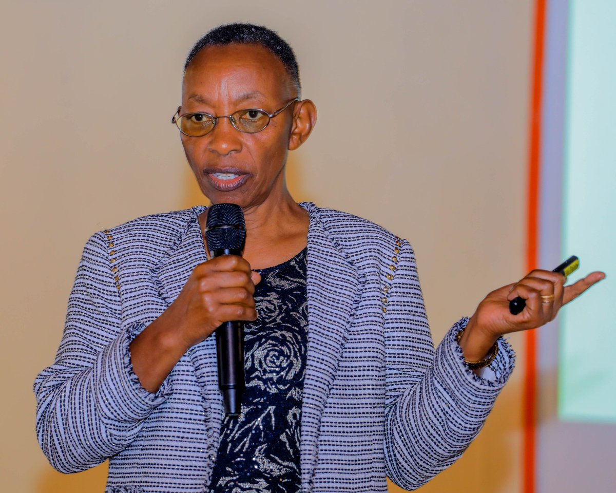 FinnetLtd's tweet image. #BoardRelations #FinnetTRust
Day 3 of the Board Relations Convergence Workshop. This morning, FCS Jane Muthaura the Executive Director, Task house Consultancy Limited took the delagates through; Managing board diversity and building a collaborative team.
