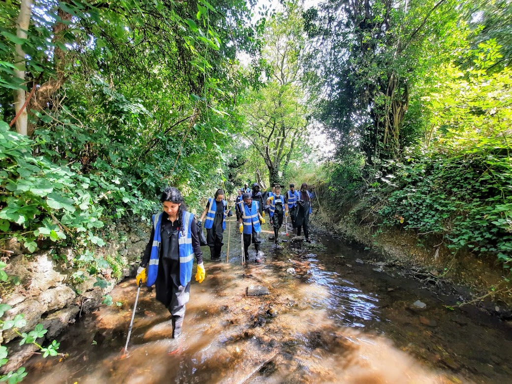 📢WE ARE HIRING📢
Are you looking to be part of a rapidly growing charity that connects our communities to their local rivers? We have just the opportunity for you! 
We're hiring a communications assistant!  Find out more here: thames21.org.uk/vacancies/
