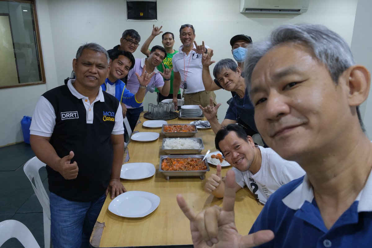 The year that was, these pics are just a small glimpse of what fully transpired. A million thanks to God to His love and guidance!
#ChristianNewYear