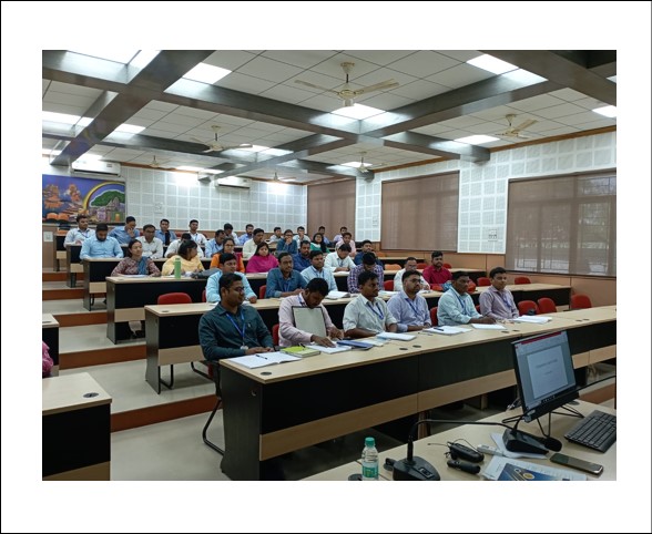 CCI_India's tweet photo. CCI State Resource Person Mr. Anand Satpathy conducted an advocacy programme for the Probationers of Odisha Finance Service &amp; Odisha Taxation &amp; Accounts Service at the Madhusudan Das Regional Academy of Financial Management on 22.03.2023 in Bhubaneswar, Odisha.

#CCIAdvocacy #CCI https://t.co/RL7sHxizJZ