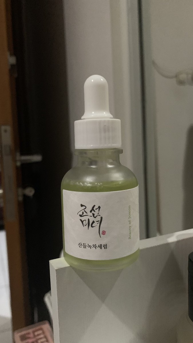 shookydo0's tweet photo. wts prelove skincare
klairs supple preparation unscented toner 90% 65k
everwhite cica soothing serum 75% 80k
beauty of joseon dynasty cream dipake 2x 165k
beauty of joseon calming serum 90% 80k https://t.co/YUodZD4o5u