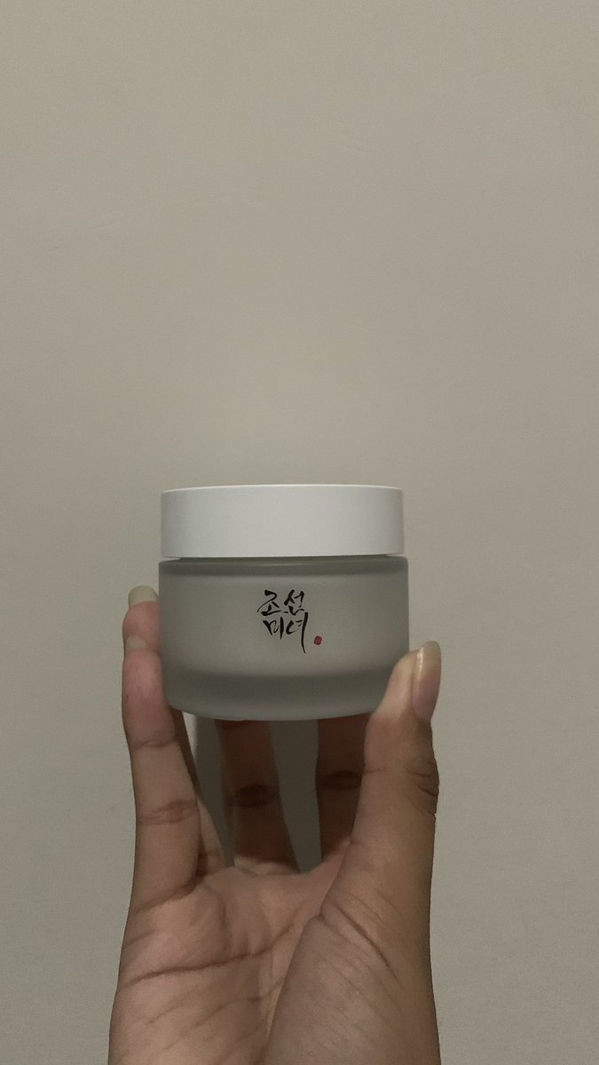 shookydo0's tweet photo. wts prelove skincare
klairs supple preparation unscented toner 90% 65k
everwhite cica soothing serum 75% 80k
beauty of joseon dynasty cream dipake 2x 165k
beauty of joseon calming serum 90% 80k https://t.co/YUodZD4o5u