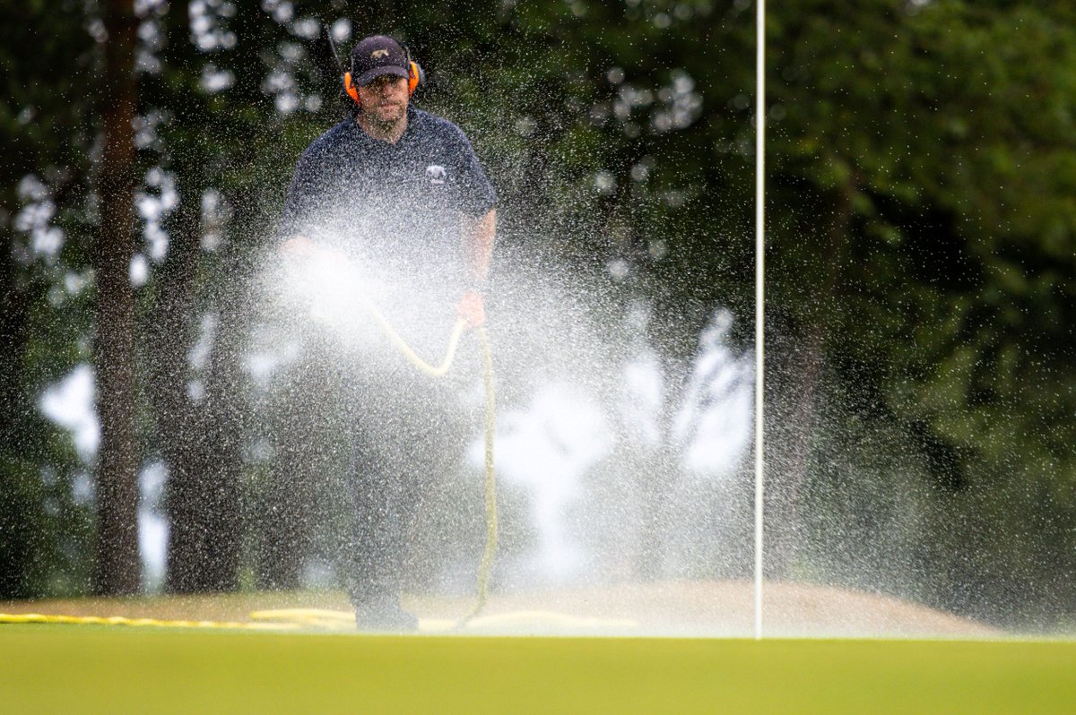 💧 Did you know last month was the driest February since 1993?

📆 This World Water Day, we've put together a series of tips to help golf clubs with water management and recycling.

Find out more: fal.cn/3wLYt

#TheSustainabilityDrive

🇺🇦 #EGStandswithUkraine 🇺🇦