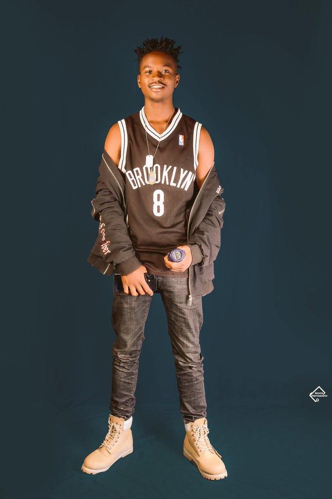 Korir126G's tweet photo. Swaga ni ngori nadunga machain buda ju nimeomoka na bado ni kweli nakunywa madem buda ju nimeomoka!! #omoka🧯🧯🧯
Street heeeat!! https://t.co/rb7dSqEW61
