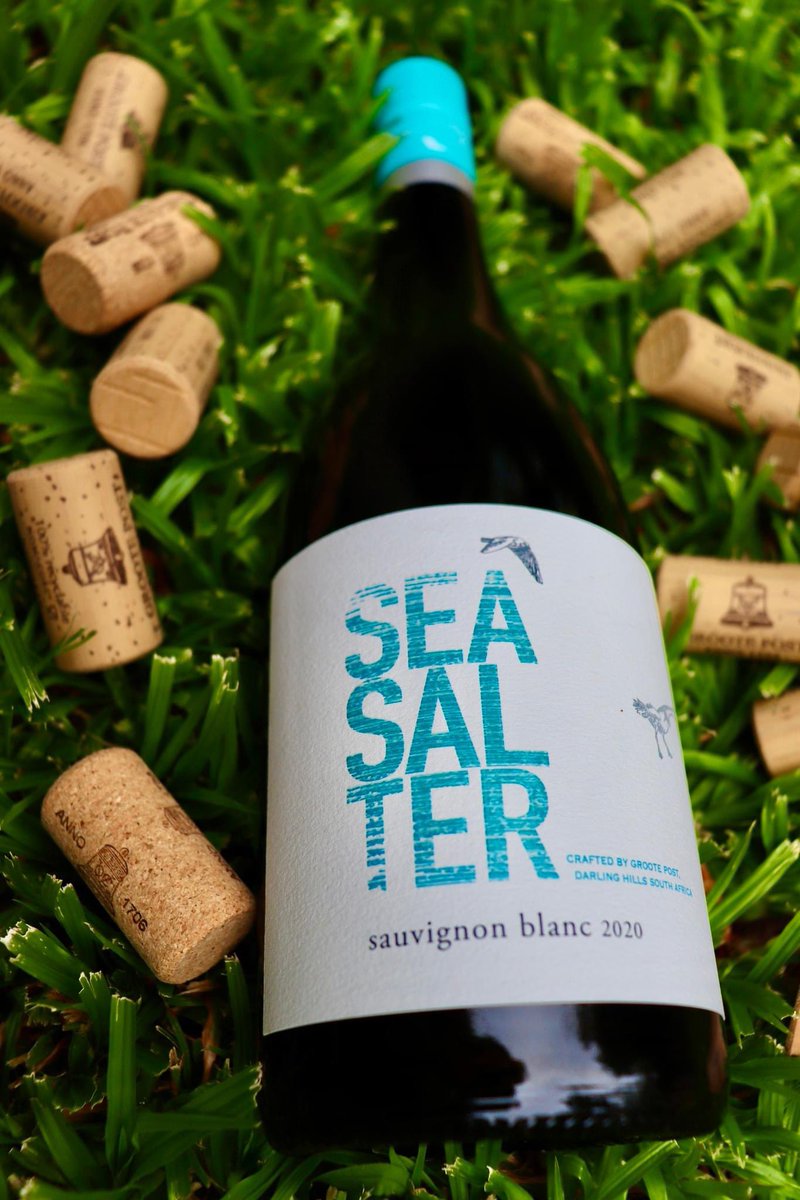 LaurasWorldza's tweet photo. #WineWednesday with a bottle of wonderfully expressive Groote Post Seasalter Sauvignon Blanc.
What you can expect from this delight by Winemaker Lukas Wentzel?
https://t.co/4kRFIRSn6Z
#LaurasWorld #Seasalter2020 #GrootePost #seasalter https://t.co/jSe71fgFUi