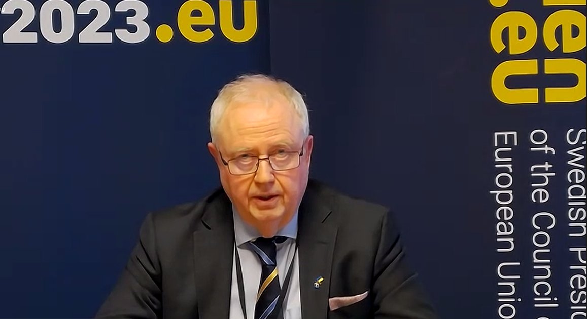 SwedenUN_Rome's tweet photo. “How we tackle water-related challenges is a major piece of a complex puzzle for creating a sustainable future, but must be addressed going forward.”
 
- Dan Ericsson, State Secretary to the Minister for Rural Affairs at #WorldWaterDay event with 
@sweden2023eu @FAOBrussels today https://t.co/zQbMlVHPyw