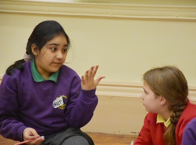 “I feel so calm in this space.” @BuryArtMuseum.  Another brilliant session with Y5 pupils from @stlukesbury and @SpringsideBury facilitated by Jade and Nikki @comartsnw.  
#schoolslinking @Linking_Network #bethechange #MattGoodfellow @EarlyTrain
@FairFutures1